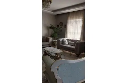 Apartment - 2 Bedrooms - 2 Bathrooms for rent in Palm Hills Village Gate - South Investors Area - New Cairo City - Cairo