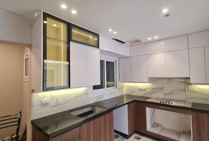 8376850 - Property Image 2