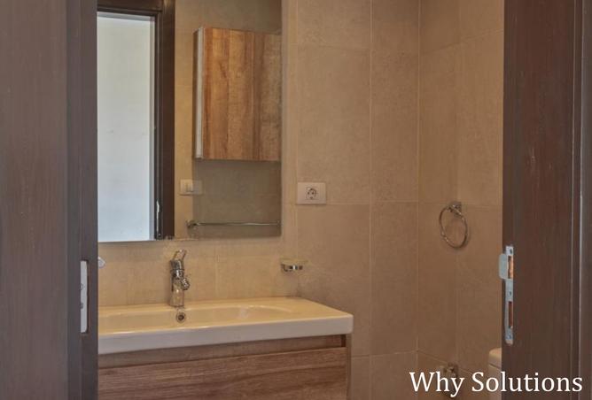 8322892 - Property Image 2