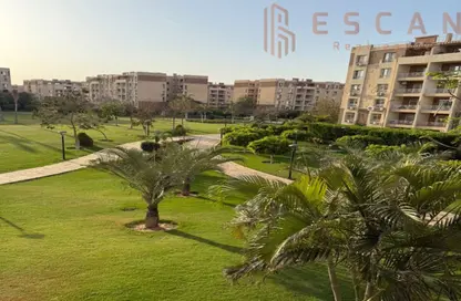 Apartment - 2 Bedrooms - 2 Bathrooms for sale in Madinaty - Cairo