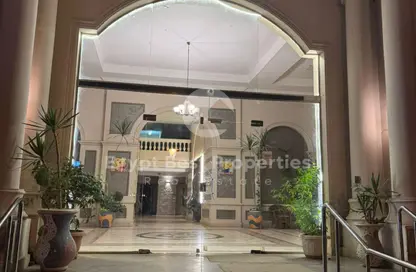 شقة - 2 غرف نوم - 1 حمام للبيع في بارون سيتي - كمبوندات القطامية - القطامية - مدينة القاهرة الجديدة - القاهرة