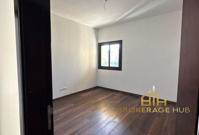 8393797 - Property Image 2