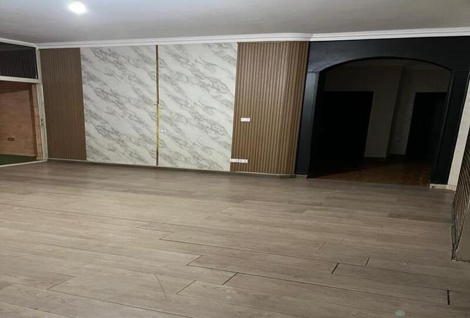 8222574 - Property Main Image