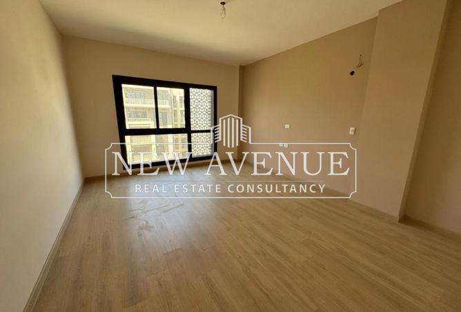 8389444 - Property Image 2