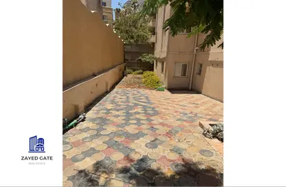 Apartment - 3 Bedrooms - 2 Bathrooms for rent in Street 100   Al Fairouz St. - 10th District - Sheikh Zayed City - Giza