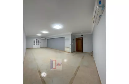 Office Space - Studio - 3 Bathrooms for rent in Abbas Al Akkad St. - 1st Zone - Nasr City - Cairo
