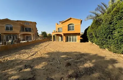 Townhouse - 5 Bedrooms - 5 Bathrooms for sale in Dyar Park - Ext North Inves Area - New Cairo City - Cairo
