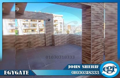 Duplex - 4 Bedrooms - 3 Bathrooms for sale in Abo Qir St. - Sporting - Hay Sharq - Alexandria