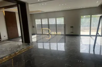 فيلا - 5 غرف نوم - 5 حمامات للايجار في كايرو فيستيفال سيتى - المستثمرين الشمالية - مدينة القاهرة الجديدة - القاهرة