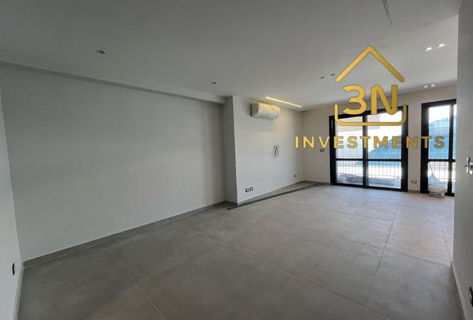 8203648 - صورة العقار 2