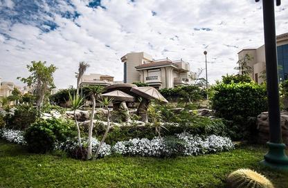 Villa - 6 Bedrooms - 4 Bathrooms for sale in Golden Heights - North Investors Area - New Cairo City - Cairo