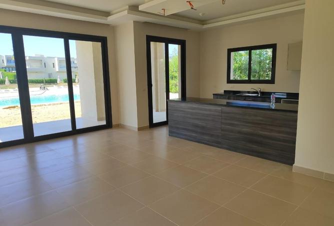 8156220 - Property Image 2