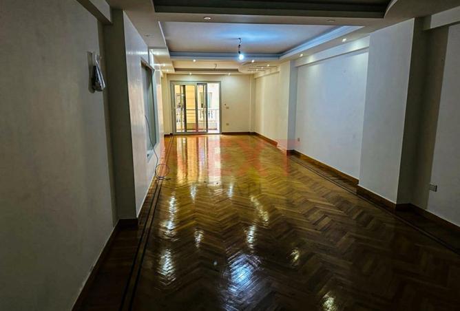 8309820 - Property Image 3