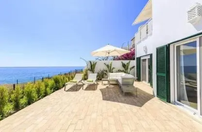 Chalet - 2 Bedrooms - 1 Bathroom for sale in Azha North - Ras Al Hekma - North Coast