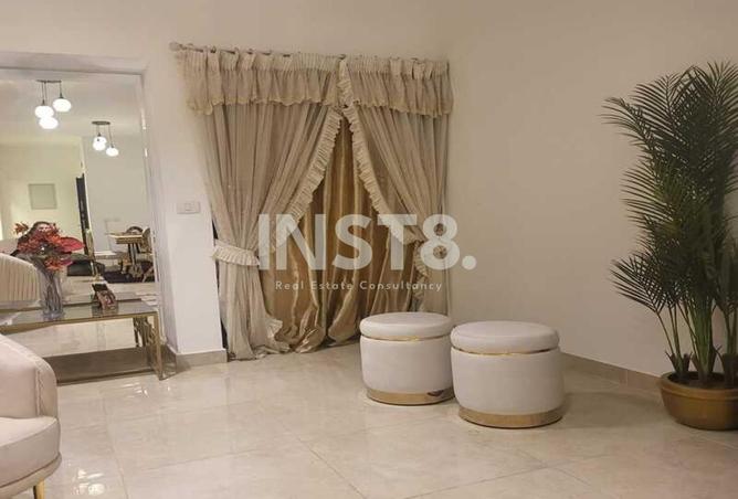 8008620 - Property Image 2