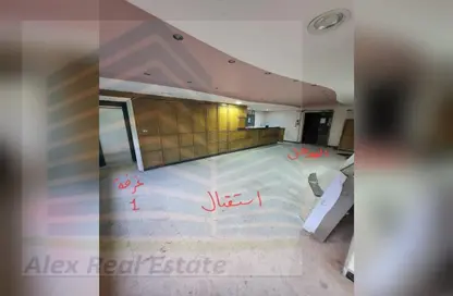 Full Floor - Studio - 5 Bathrooms for rent in Al Shaheed Galal El Desouky St. - Waboor Elmayah - Hay Wasat - Alexandria