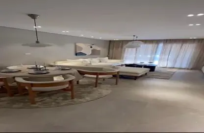 Apartment - 3 Bedrooms - 3 Bathrooms for sale in Village West - Sheikh Zayed Compounds - Sheikh Zayed City - Giza