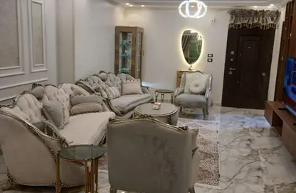 شقة - 3 غرف نوم - 3 حمامات للايجار في شارع جامعة الدول العربية - المهندسين - الجيزة