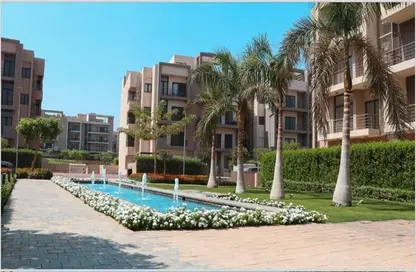 Apartment - 2 Bedrooms - 2 Bathrooms for sale in Moon Residences - Fifth Square - The 5th Settlement - New Cairo City - Cairo
