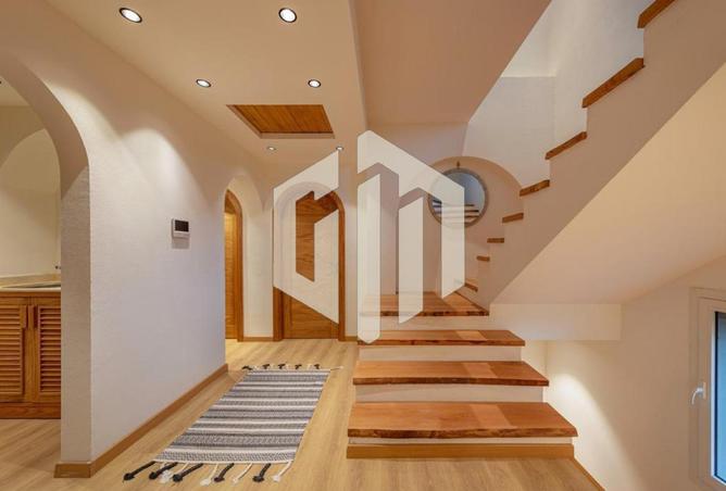 8063719 - Property Image 3