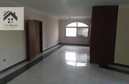 Apartment - 4 Bedrooms - 2 Bathrooms for sale in Sarayat Al Maadi - Hay El Maadi - Cairo