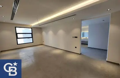 Apartment - 3 Bedrooms - 2 Bathrooms for sale in Fifth Square - The 5th Settlement - New Cairo City - Cairo Apartment - 3 Bedrooms - 2 Bathrooms for sale in Fifth Square - The 5th Settlement - New Cairo City - Cairo