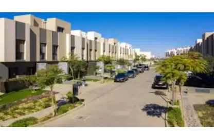 دوبلكس - 3 غرف نوم - 4 حمامات للبيع في كمبوند البروج - كمبوندات الشروق - مدينة الشروق - القاهرة