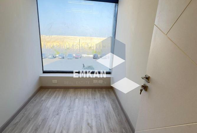 8174495 - Property Image 2