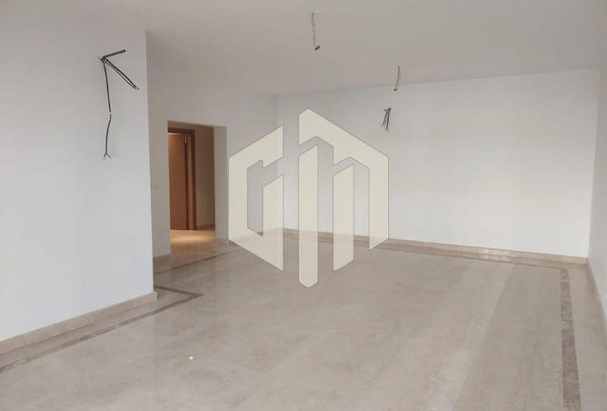 8220237 - Property Image 2