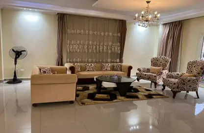 Apartment - 3 Bedrooms - 3 Bathrooms for sale in Al Narges 1 - Al Narges - New Cairo City - Cairo