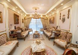 Apartment - 3 bedrooms for للبيع in Mohamed Shafik Ghorbal St. - Camp Chezar - Hay Wasat - Alexandria