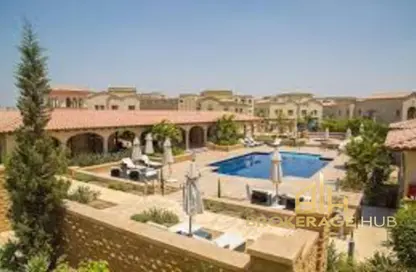 Apartment - 3 Bedrooms - 3 Bathrooms for rent in Uptown Cairo - Mokattam - Cairo
