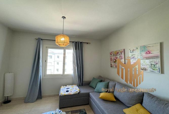 8254155 - Property Image 2