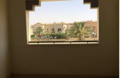 شقة - 2 غرف نوم - 3 حمامات للبيع في ارورا - اب تاون كايرو - المقطم - القاهرة