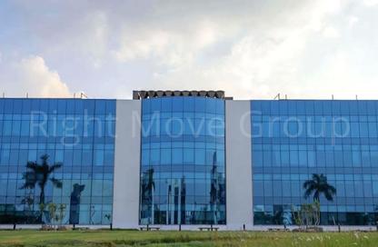 Office Space - Studio - 7+ Bathrooms for sale in Smart Village - Cairo Alexandria Desert Road - 6 October City - Giza