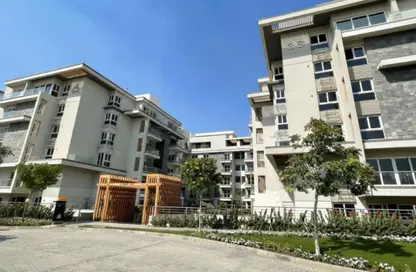 Roof - 3 Bedrooms - 2 Bathrooms for sale in Mountain View iCity October - 6 October Compounds - 6 October City - Giza