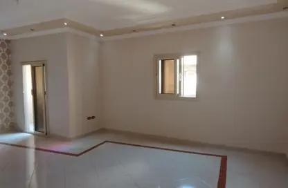 Apartment - 3 Bedrooms - 2 Bathrooms for sale in El Banafseg Apartment Buildings - El Banafseg - New Cairo City - Cairo