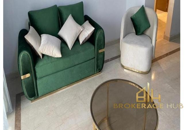 8393082 - Property Image 2