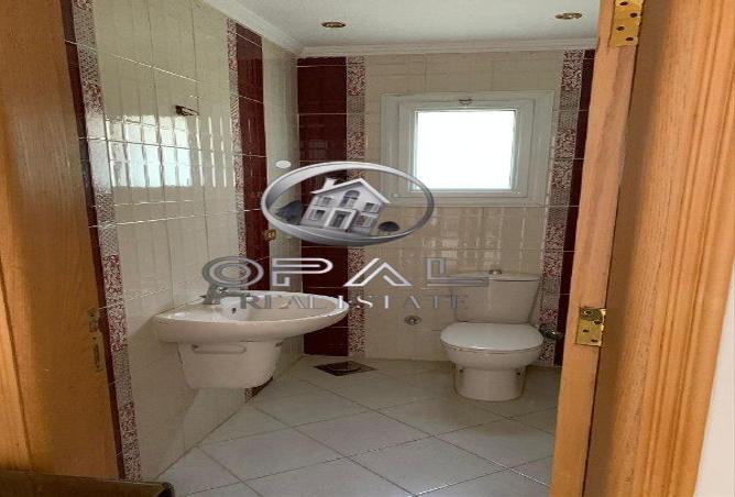 7976856 - Property Image 2