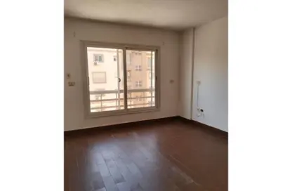 Apartment - 2 Bedrooms - 1 Bathroom for sale in Madinaty - Cairo