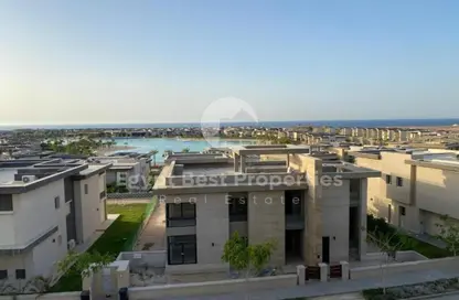 شاليه - 4 غرف نوم - 5 حمامات للبيع في سوان ليك الساحل الشمالي - قسم الضبعة - الساحل الشمالي