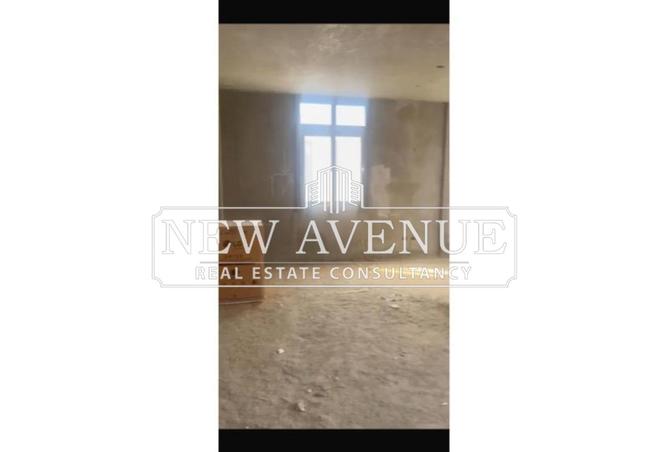 8193035 - Property Image 2