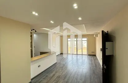 Apartment - 3 Bedrooms - 3 Bathrooms for sale in Hyde Park Business District Mall - South Teseen St. - The 5th Settlement - New Cairo City - Cairo