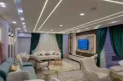 شقة - 3 غرف نوم - 3 حمامات للبيع في شارع سوريا - المهندسين - الجيزة