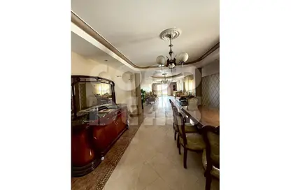 Apartment - 4 Bedrooms - 3 Bathrooms for sale in El Hegaz Square - El Nozha - Cairo