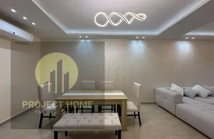 Apartment - 2 Bedrooms - 1 Bathroom for rent in Regent's Square - 5th Settlement Compounds - The 5th Settlement - New Cairo City - Cairo