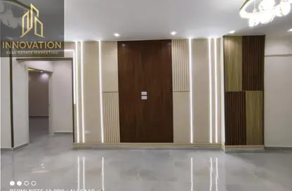 Apartment - 2 Bedrooms - 2 Bathrooms for sale in Gate 3 - Menkaure - Hadayek El Ahram - Giza