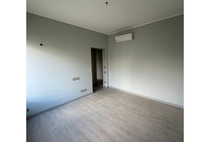 8364140 - صورة العقار 3