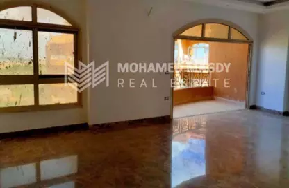 Apartment - 2 Bedrooms - 2 Bathrooms for sale in Al Murooj - Northern Expansions - 6 October City - Giza
