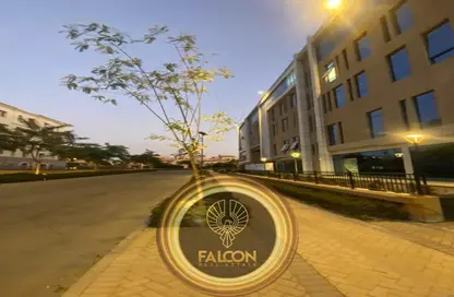 Retail - Studio - 2 Bathrooms for sale in One Ninety - South Teseen St. - The 5th Settlement - New Cairo City - Cairo